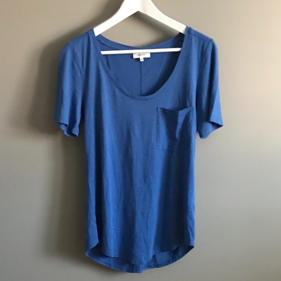 Aritzia T-Shirts - Picture 5 of 6